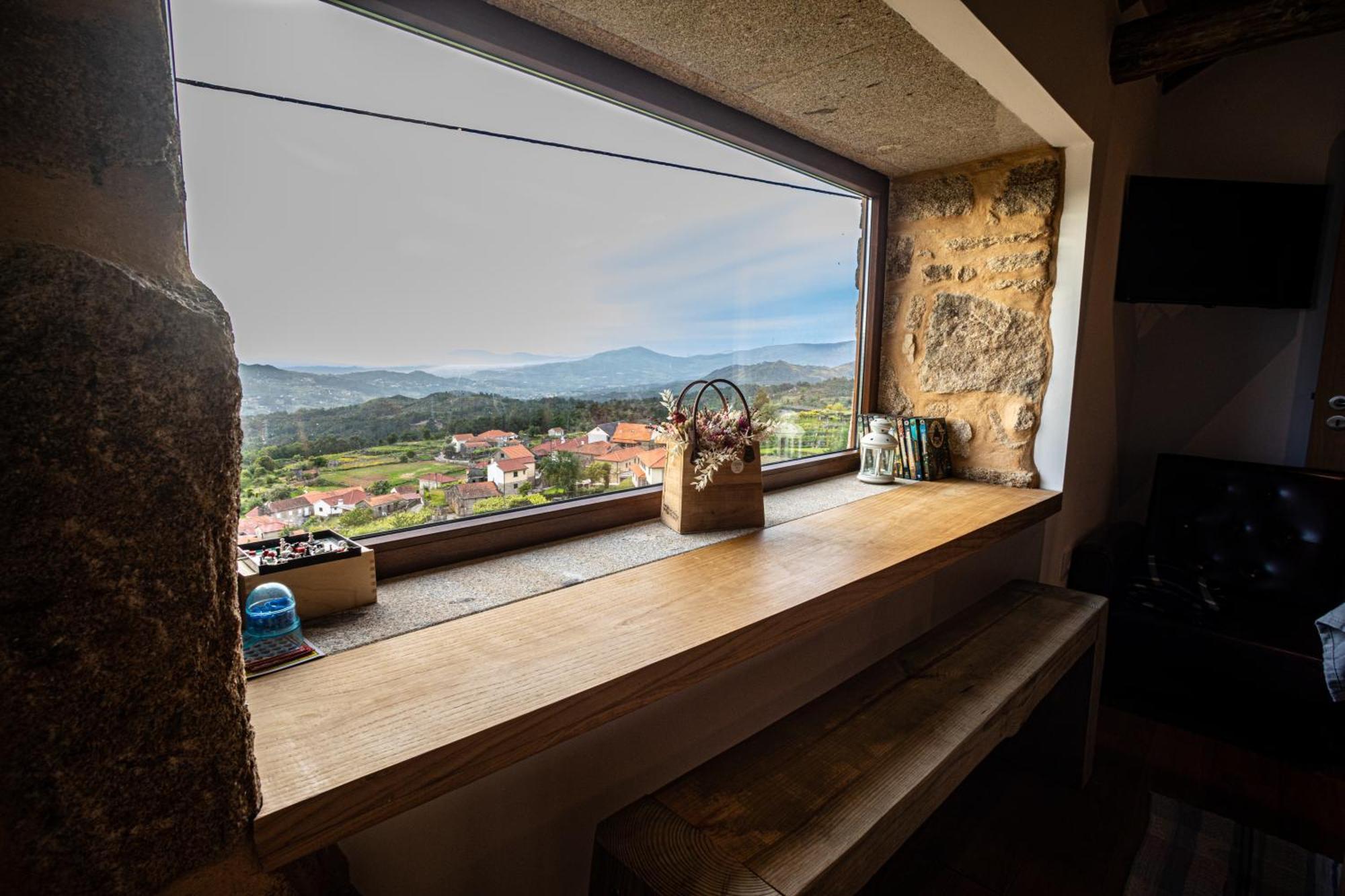 Chale Dos Penedos, Sossego E Piscina Privada Villa Monção Dış mekan fotoğraf